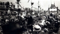 Η κατά το 1916 άφιξη του Ελευθερίου Βενιζέλου στη Θεσσαλονίκη, όπου πήγε για να τεθεί επικεφαλής του κινήματος που ήδη είχε εκδηλωθεί.